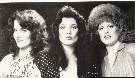Lips, Meredith Brooks in center